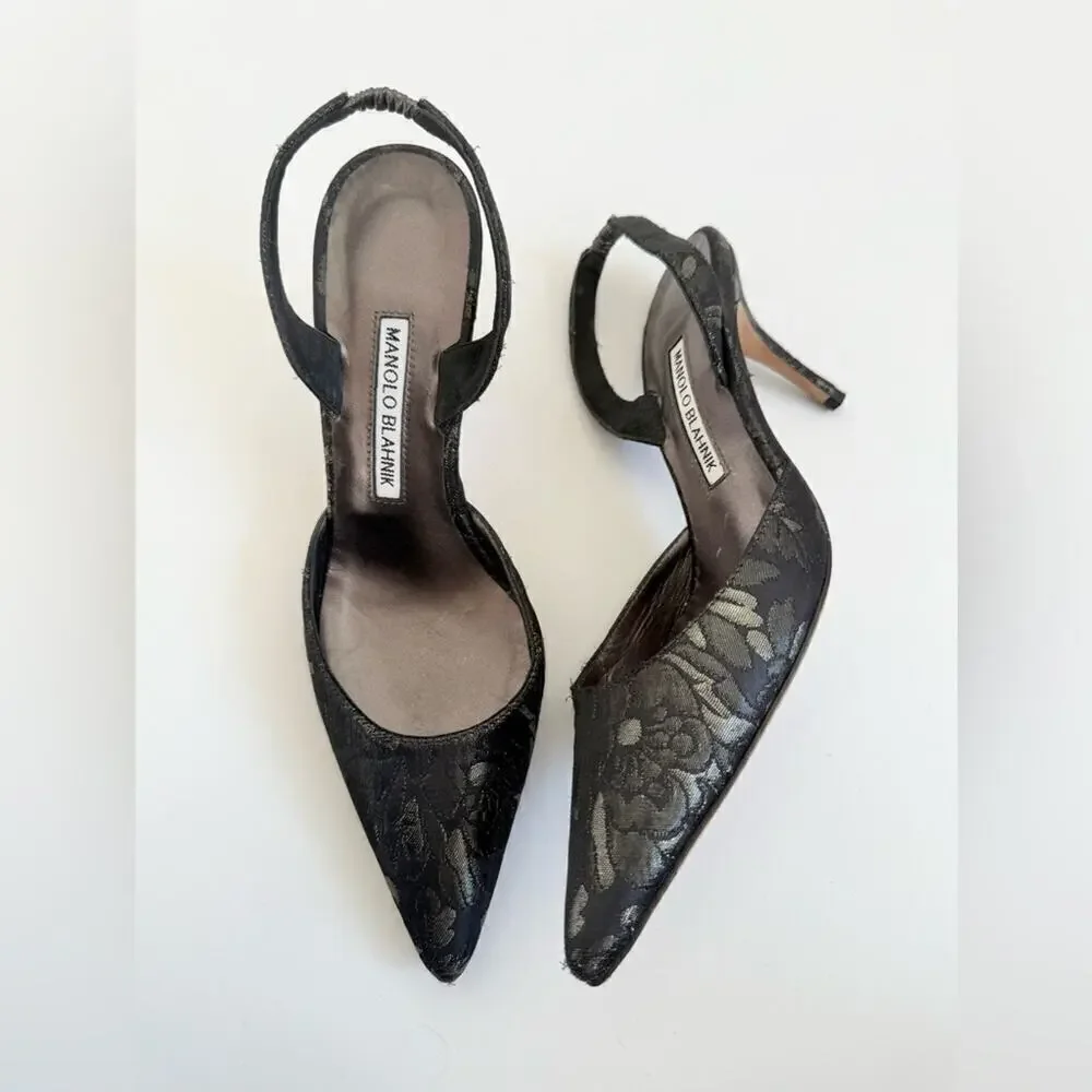 Manolo Blahnik Black Metallic Grey Floral Brocade Carolyne pumps 70mm EU 38